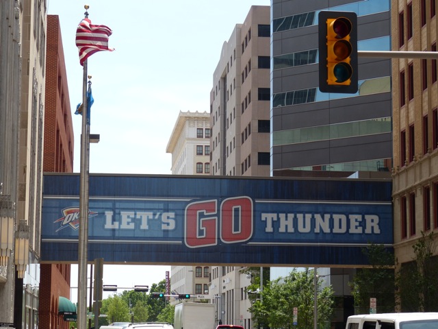 thundersign_3.jpg